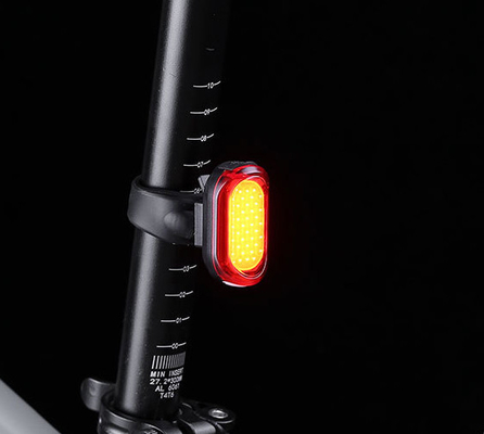 400mAh επαναφορτιζόμενο ποδήλατο φως λευκό / κόκκινο / προσαρμοσμένο LED 2-3 ώρες φόρτιση