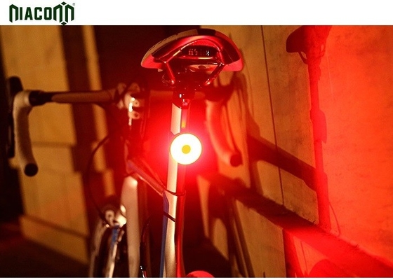 Οδηγημένη κράνος ουρά ελαφρύ 3w ποδηλάτων USB που οδηγείται με τη 80 μονάδα λούμεν υψηλή φωτεινότητα