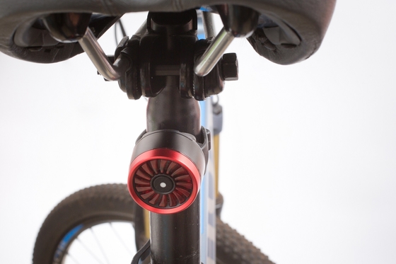 Ποδηλάτων ουρών κόκκινη ελαφριά επανακαταλογηστέα 15 μονάδα λούμεν ποδηλάτων ποδηλάτων οπίσθια για την ανακύκλωση IPX4