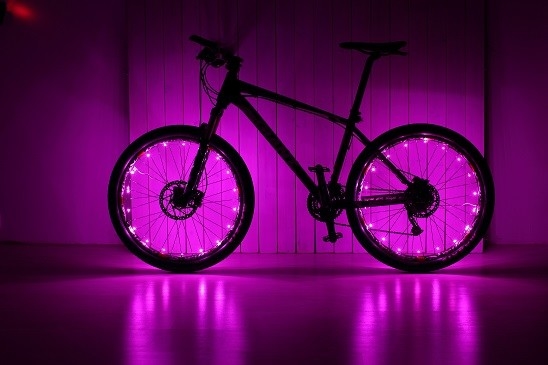 Το ποδήλατο των υπερβολικών οδηγήσεων φωτεινότητας μίλησε ελαφριά προστατευόμενα από τους κραδασμούς 500m